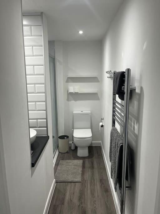 Lento Apartment Winchester Bagian luar foto